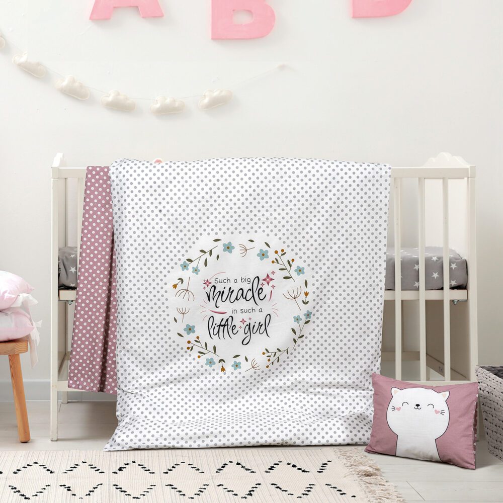 Cute,Baby,Room,Interior,With,Crib,And,Chest,Of,Drawers